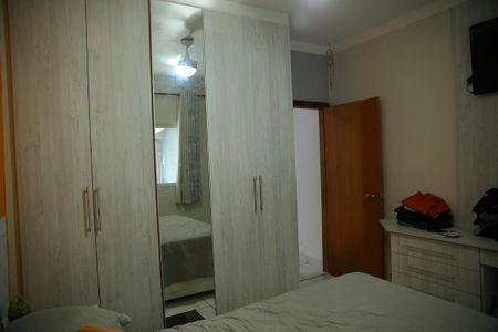Casa à venda com 140m², 2 quartos e 2 vagasQuarto 1