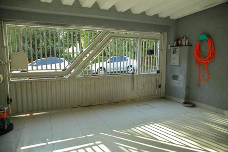 Casa à venda com 140m², 2 quartos e 2 vagasGaragem 