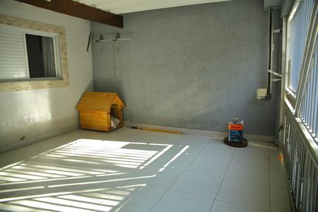 Casa à venda com 140m², 2 quartos e 2 vagasGaragem 
