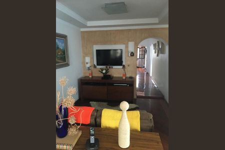 Casa à venda com 3 quartos, 240m² em Jardim Santa Edwirges, Guarulhos