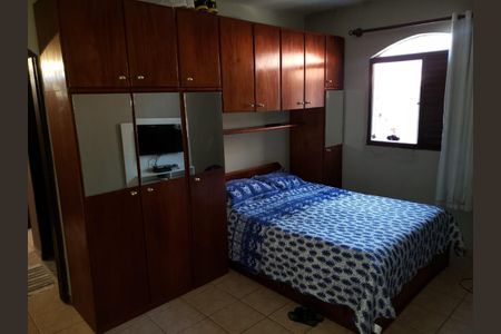 Casa à venda com 4 quartos, 240m² em Parque Continental II, Guarulhos