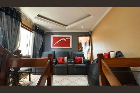 Casa à venda com 4 quartos, 220m² em Jardim Santa Clara, Guarulhos