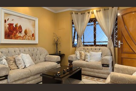 Casa à venda com 4 quartos, 220m² em Jardim Santa Clara, Guarulhos