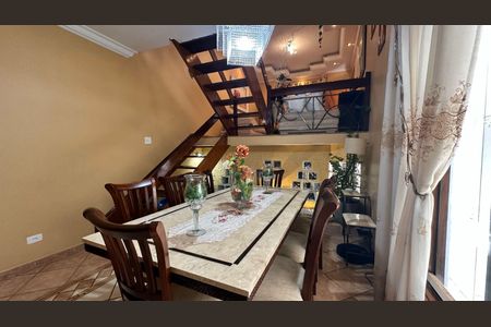 Casa à venda com 4 quartos, 220m² em Jardim Santa Clara, Guarulhos