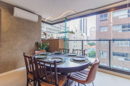 Apartamento à venda com 73m², 2 quartos e 1 vagaSala/Varanda