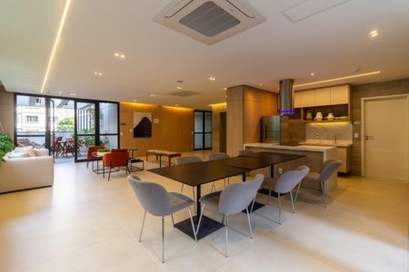 Apartamento à venda com 73m², 2 quartos e 1 vagaÁrea comum - Salão de festas