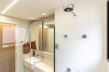 Apartamento à venda com 73m², 2 quartos e 1 vagaBanheiro da Suíte