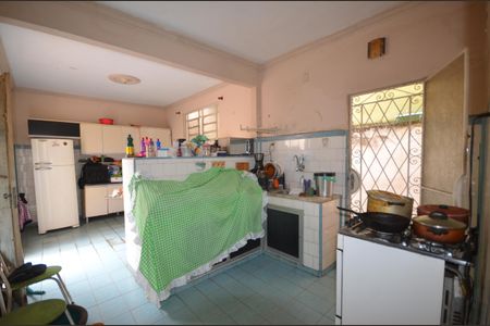 Casa para alugar com 260m², 3 quartos e sem vagaCozinha