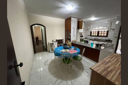 Casa à venda com 3 quartos, 236m² em Vila Vivaldi, São Bernardo do Campo