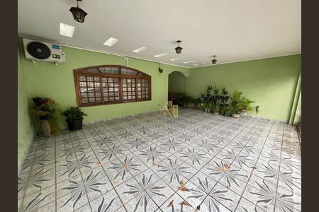 Casa à venda com 3 quartos, 236m² em Vila Vivaldi, São Bernardo do Campo