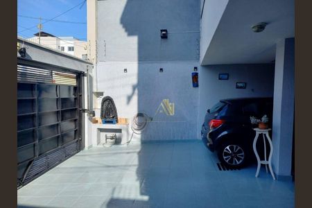 Casa à venda com 3 quartos, 120m² em Santa Maria, Santo André