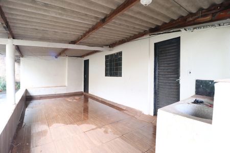 Casa para alugar com 360m², 2 quartos e 3 vagasVaranda