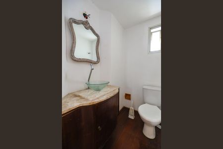 Apartamento à venda com 126m², 3 quartos e 2 vagas Apartamento à venda com 126m², 3 quartos e 2 vagasLavabo