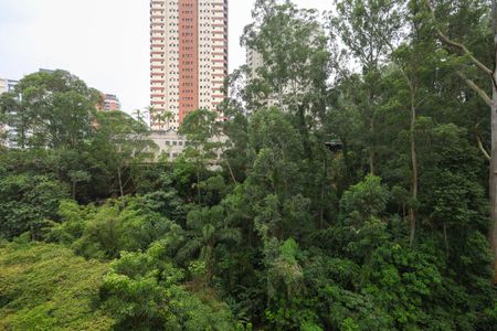 Apartamento à venda com 126m², 3 quartos e 2 vagas Apartamento à venda com 126m², 3 quartos e 2 vagasVista da Suíte