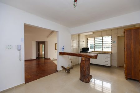Apartamento à venda com 126m², 3 quartos e 2 vagas Apartamento à venda com 126m², 3 quartos e 2 vagasCozinha