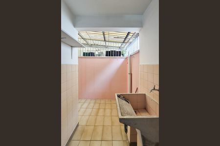 Apartamento à venda com 72m², 1 quarto e 1 vaga Apartamento à venda com 72m², 1 quarto e 1 vagaÁrea de Serviço