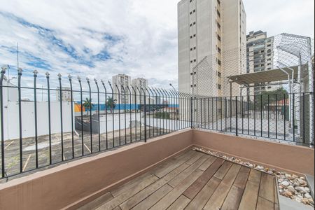 Casa à venda com 70m², 2 quartos e 2 vagasQuarto 2 - Varanda
