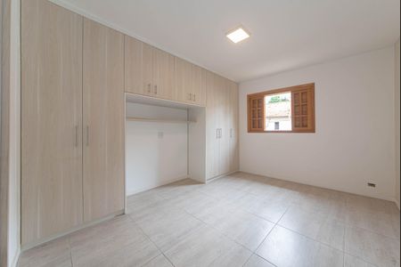 Casa à venda com 70m², 2 quartos e 2 vagasQuarto 1