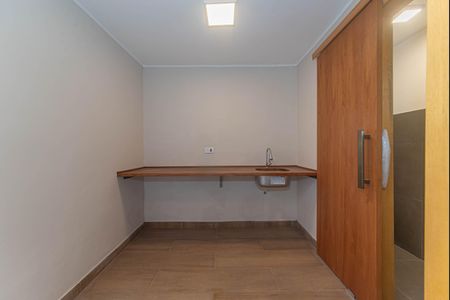 Casa à venda com 70m², 2 quartos e 2 vagasLavanderia