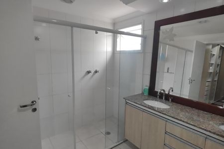 Apartamento para alugar com 242m², 4 quartos e 4 vagas Apartamento para alugar com 242m², 4 quartos e 4 vagasBanheiro da Suíte 4