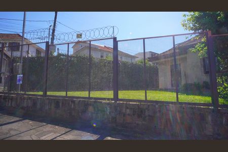 Apartamento à venda com 192m², 3 quartos e 1 vaga Apartamento à venda com 192m², 3 quartos e 1 vagaFachada