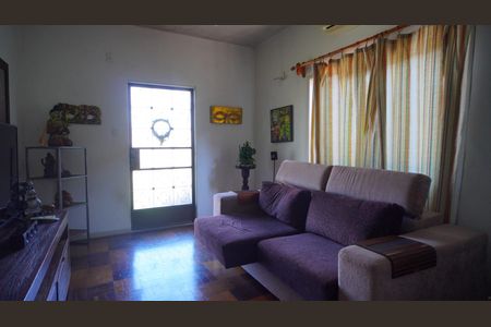 Apartamento à venda com 192m², 3 quartos e 1 vaga Apartamento à venda com 192m², 3 quartos e 1 vagaSala