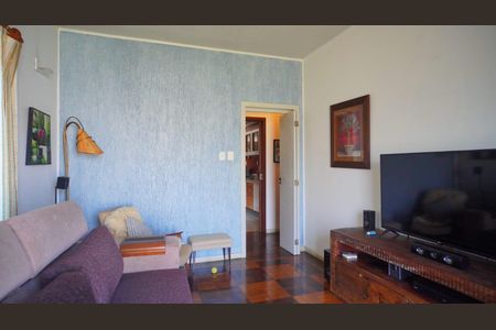 Apartamento à venda com 192m², 3 quartos e 1 vaga Apartamento à venda com 192m², 3 quartos e 1 vagaSala
