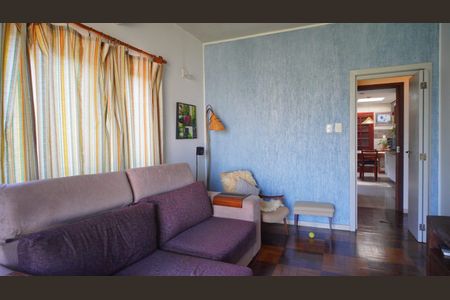 Apartamento à venda com 192m², 3 quartos e 1 vaga Apartamento à venda com 192m², 3 quartos e 1 vagaSala