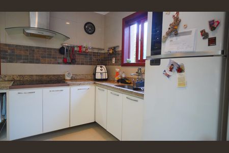 Apartamento à venda com 192m², 3 quartos e 1 vaga Apartamento à venda com 192m², 3 quartos e 1 vagaCozinha