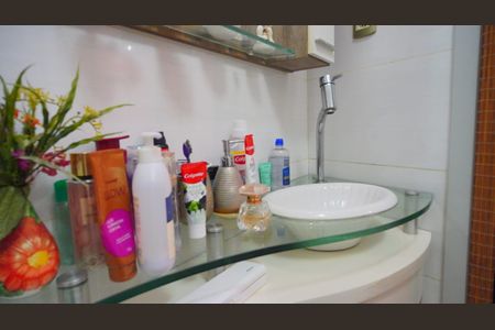 Apartamento à venda com 192m², 3 quartos e 1 vaga Apartamento à venda com 192m², 3 quartos e 1 vagaBanheiro