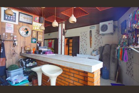 Apartamento à venda com 192m², 3 quartos e 1 vaga Apartamento à venda com 192m², 3 quartos e 1 vagaChurrasqueira