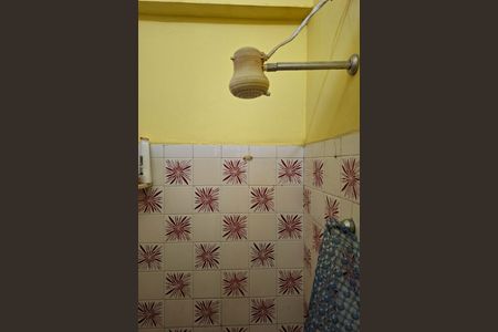 Casa à venda com 150m², 3 quartos e 4 vagas Casa à venda com 150m², 3 quartos e 4 vagasBanheiro 2