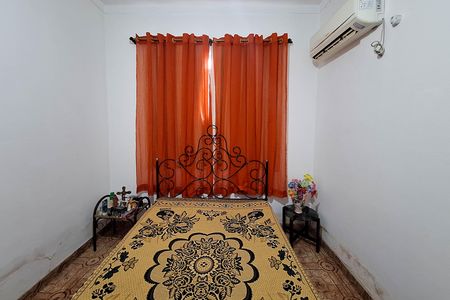Casa à venda com 150m², 3 quartos e 4 vagas Casa à venda com 150m², 3 quartos e 4 vagasQuarto 1