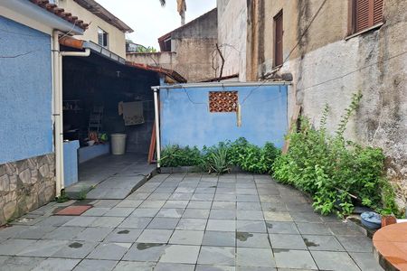 Casa à venda com 150m², 3 quartos e 4 vagas Casa à venda com 150m², 3 quartos e 4 vagasQuintal