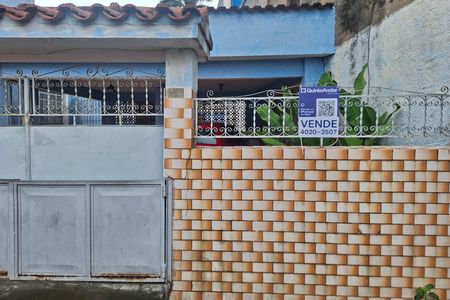 Casa à venda com 150m², 3 quartos e 4 vagas Casa à venda com 150m², 3 quartos e 4 vagasPlaca