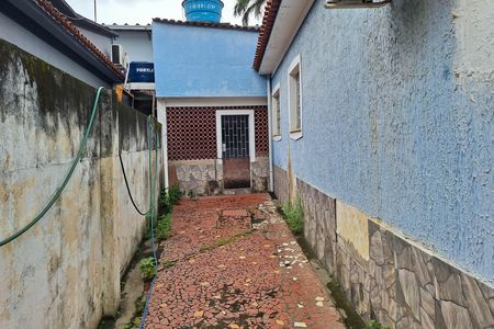 Casa à venda com 150m², 3 quartos e 4 vagas Casa à venda com 150m², 3 quartos e 4 vagasQuintal