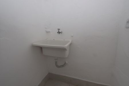 Casa para alugar com 30m², 1 quarto e sem vagaLavanderia