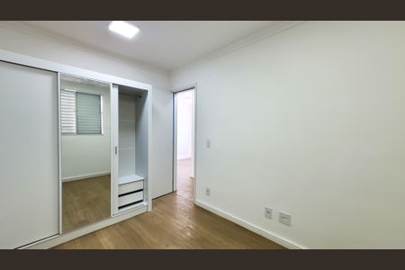 Quarto 1 de apartamento para alugar com 2 quartos, 46m² em Vila Miguel Vicente Cury, Campinas