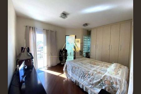 Casa à venda com 3 quartos, 165m² em São José, São Caetano do Sul