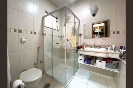 Casa à venda com 3 quartos, 165m² em São José, São Caetano do Sul