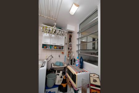 Apartamento à venda com 59m², 2 quartos e 1 vaga Apartamento à venda com 59m², 2 quartos e 1 vagaÁrea de Serviço