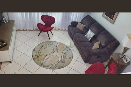 Casa à venda com 3 quartos, 150m² em Vila Alzira, Santo André