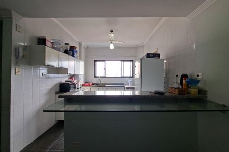 Apartamento para alugar com 70m², 2 quartos e 1 vaga Apartamento para alugar com 70m², 2 quartos e 1 vagaCozinha