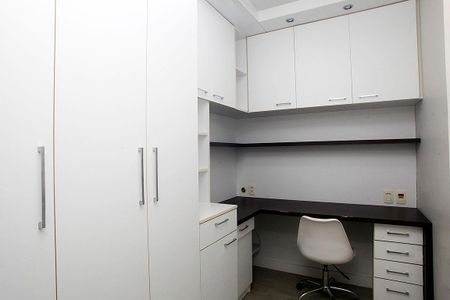 Apartamento à venda com 76m², 2 quartos e 1 vagaEscritório (originalmente Despensa)