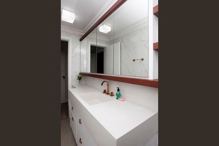 Apartamento à venda com 76m², 2 quartos e 1 vagaBanheiro 1