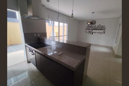 Casa de Condomínio para alugar com 3 quartos, 150m² em Granja Marileusa, Uberlândia