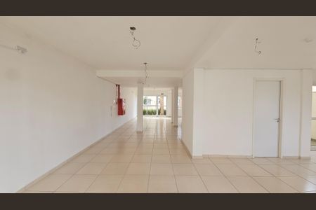 Apartamento para alugar com 40m², 2 quartos e 1 vaga Apartamento para alugar com 40m², 2 quartos e 1 vagaÁrea comum - Salão de festas