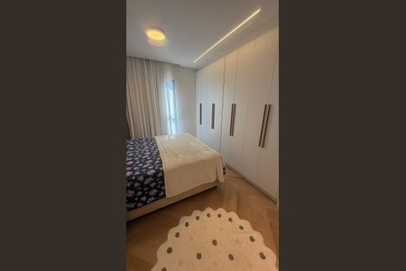 Apartamento à venda com 70m², 2 quartos e 2 vagas