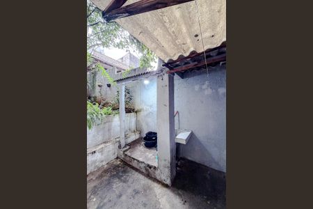 Casa à venda com 200m², 2 quartos e sem vagaÁrea externa