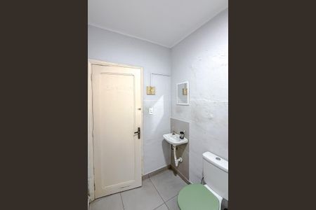 Casa à venda com 200m², 2 quartos e sem vagaBanheiro